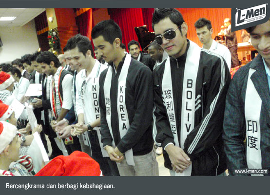 Bercengkrama dan berbagi kebahagiaan