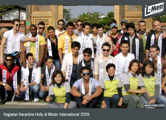 Kegiatan Karantina Holly di Mister International 2009 Kegiatan Karantina Holly di Mister International 2009