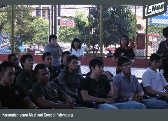 Keramaian acara Meet and Greet di Palembang Keramaian acara Meet and Greet di Palembang