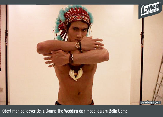 Obert dalam menjadi cover Bella Donna The Wedding dan model dalam Bella Uomo Obert dalam menjadi cover Bella Donna The Wedding dan model dalam Bella Uomo