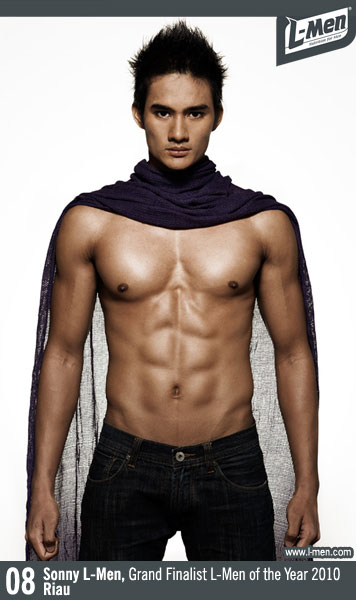 Sonny Grand Finalist L-Men of the Year 2010 Riau