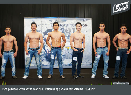 Para peserta L-Men of the Year 2011 Palembang pada babak pertama Pre-Audisi