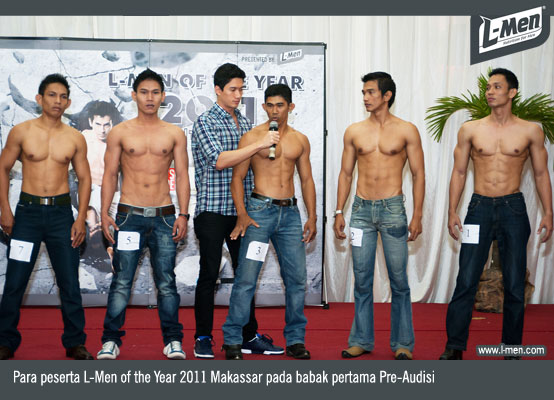 Para peserta L-Men of the Year 2011 Makassar pada babak pertama Pre-Audisi