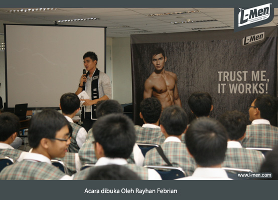 Acara dibuka Oleh Rayhan Febrian Acara dibuka Oleh Rayhan Febrian