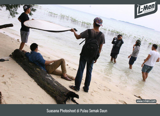 Suasana Photoshoot di Pulau Semak Daun