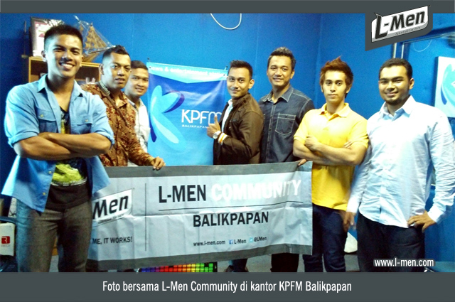 Foto bersama L-Men Community di kantor KPFM Balikpapan