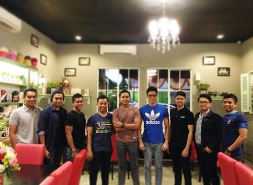 1209531_1557289921227143_2118413465_n